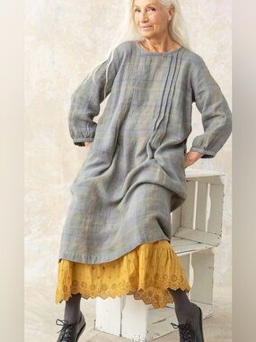 Gudrun Sjoden Long Sleeve Plaid Pleated Midi Dress Lagenlook Artsy Linen